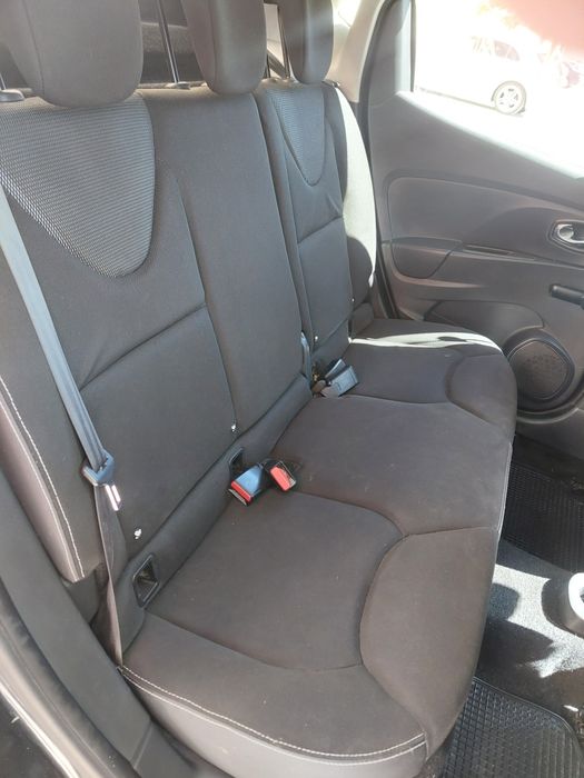 Renault Clio — fotografia 4