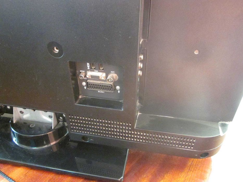 Телевізор SHARP 32"  доставка