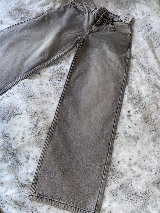 Джинси сірі bershka