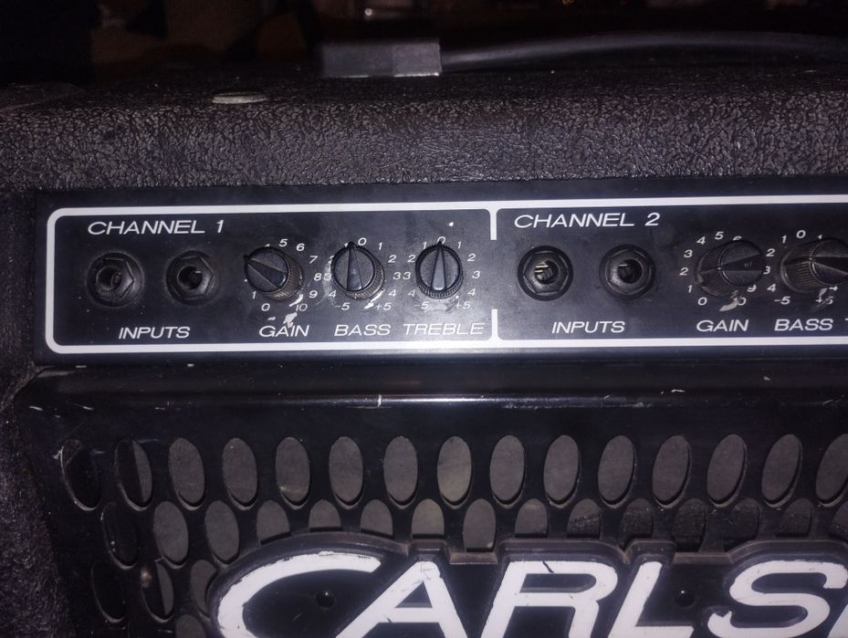 CARLSBRO COLT KEYBOARD 30 гитарный комбоусилитель комбик  динамик 10 д