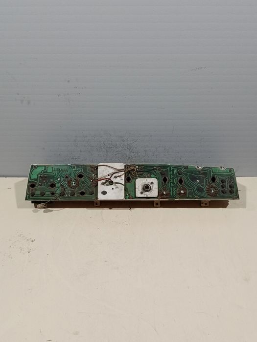 Quadrante / painel de instrumentos MAZDA 929 II (HB)