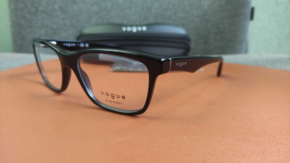 Okulary / oprawy VOGUE 2787 (kolor W44)