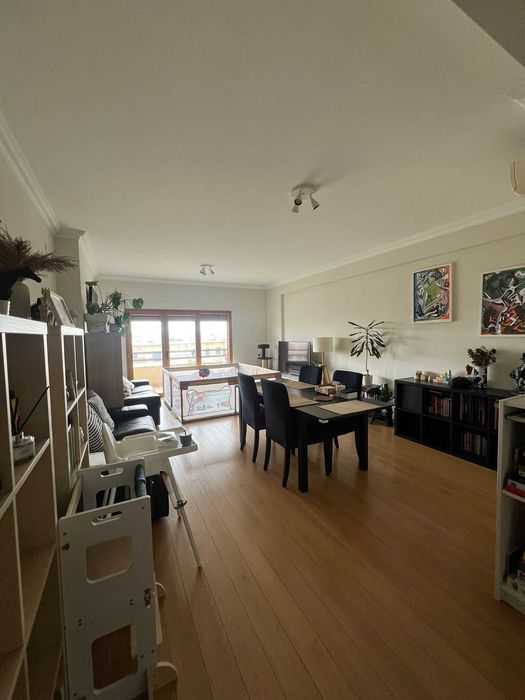 Apartamento T4 colinas do cruzeiro arrenda-se