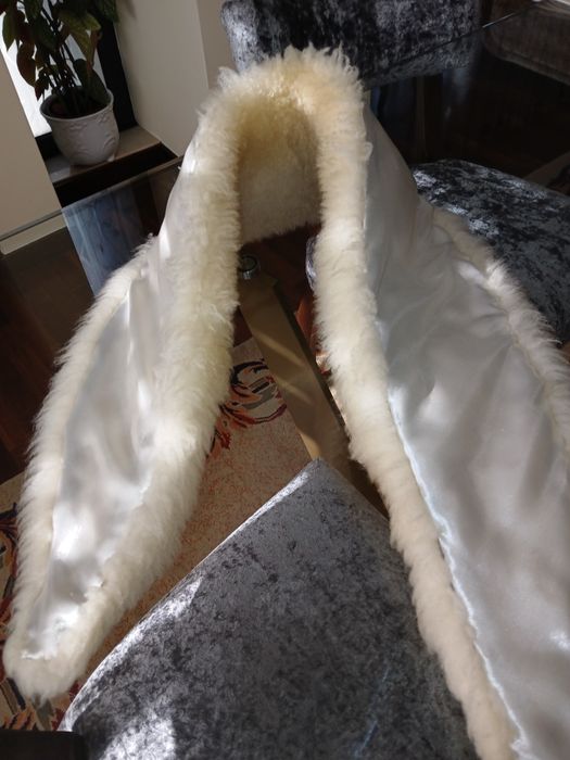 Gola de mouton branca