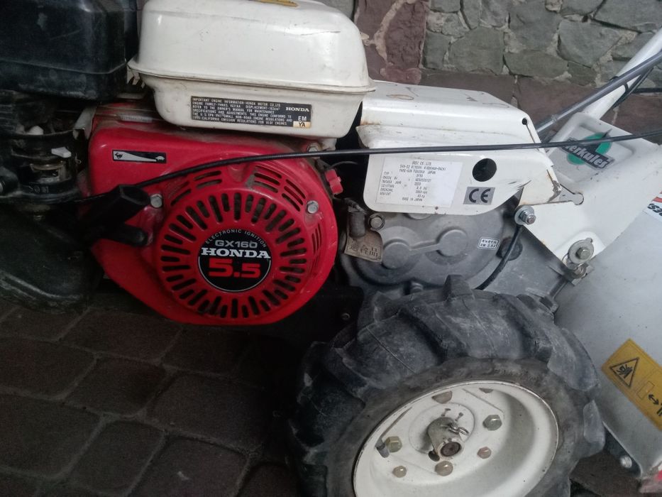 Glebogryzarka japońska   Honda