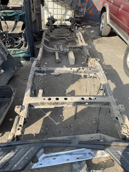 Рама Ниссан Навара рама кузов Nissan navara d22 розборка: 550 $ - Інші ...