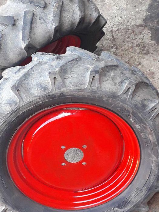 rodas com pneus para motocultivador\motoenxada ou trator