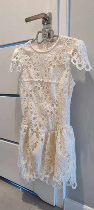 Sukienka koronkowa Varlesca Nowa rozm. S