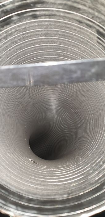 Tubo inox. flexível 3 m.  Diâm. 200mm  e 5m de diâm. 110mm. novo