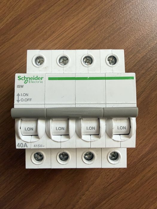 Вимикач навантаження Acti9 iSW, 4P, 40A, Schneider Electric A9S65440