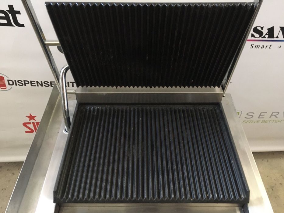 Гриль контактний Quantum KSL-LCGR ребро/ребро