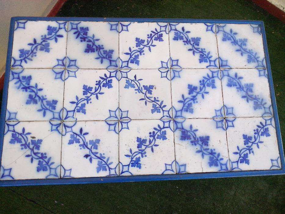 Mesa de apoio antiga