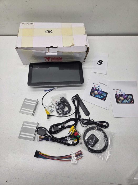 Radio uniwersalne GPS WiFi 10,33 cala 4+32G Android 8S1033P