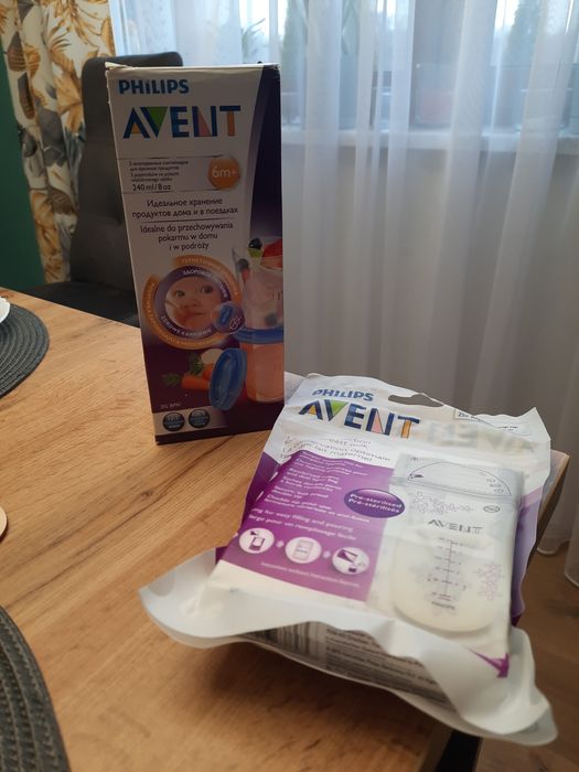 Pojemniki do przechowywania żywności dla niemowląt i woreczki