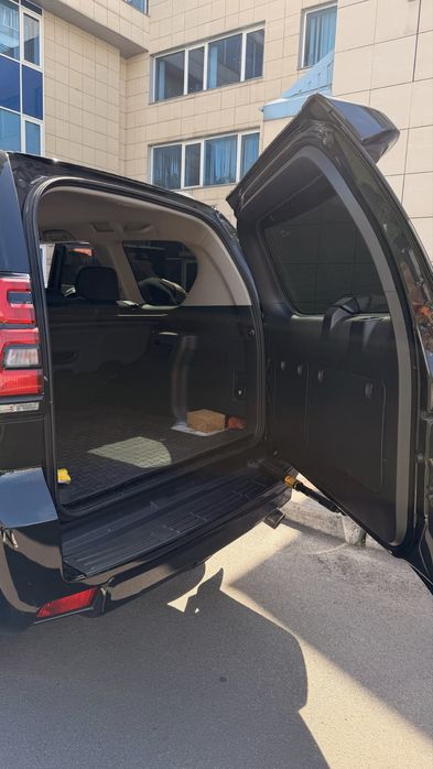 Toyota Land Cruiser Prado 2022