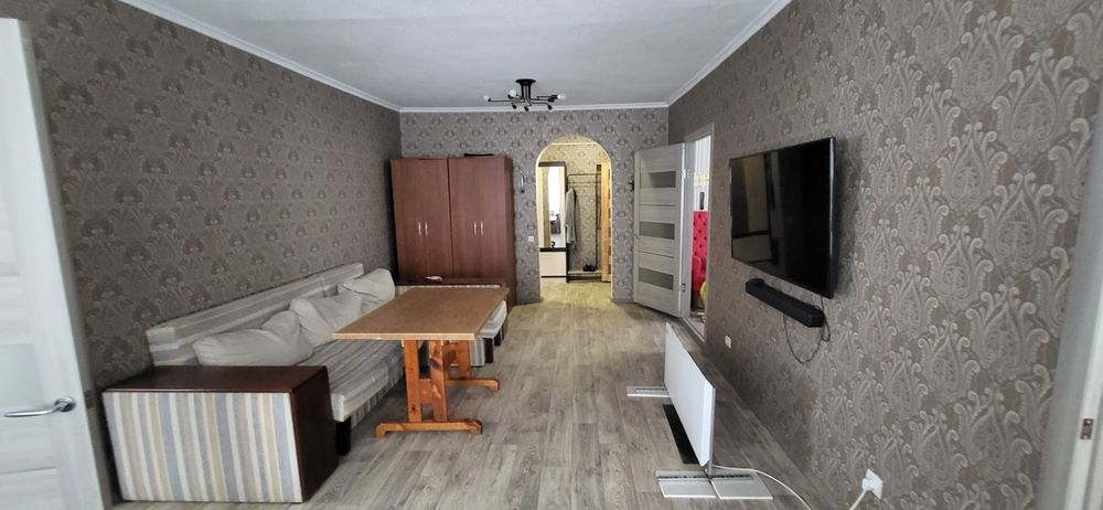 Продам будинок м.Лозова