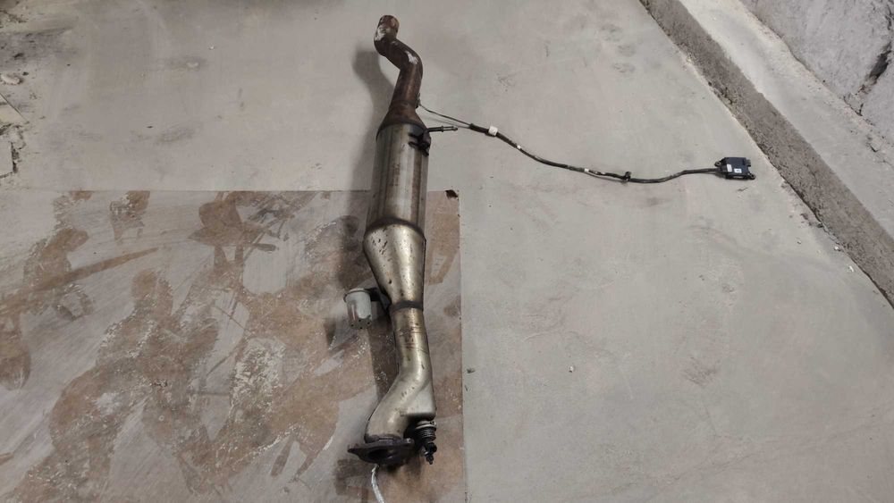 jeep grand cherokee wk2 katalizator Dpf 741AA MAŁY PRZEBIEG !