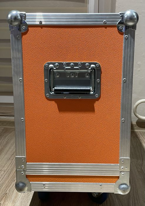 Orange Rocker 32 + Case