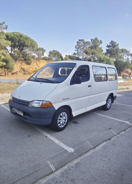 Toyota Hiace 2.4d 9 lugares