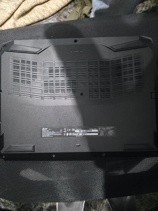 Portatil gamer ACER NITRO 144hz | Amd R5 + 16gb ram + RTX 3050