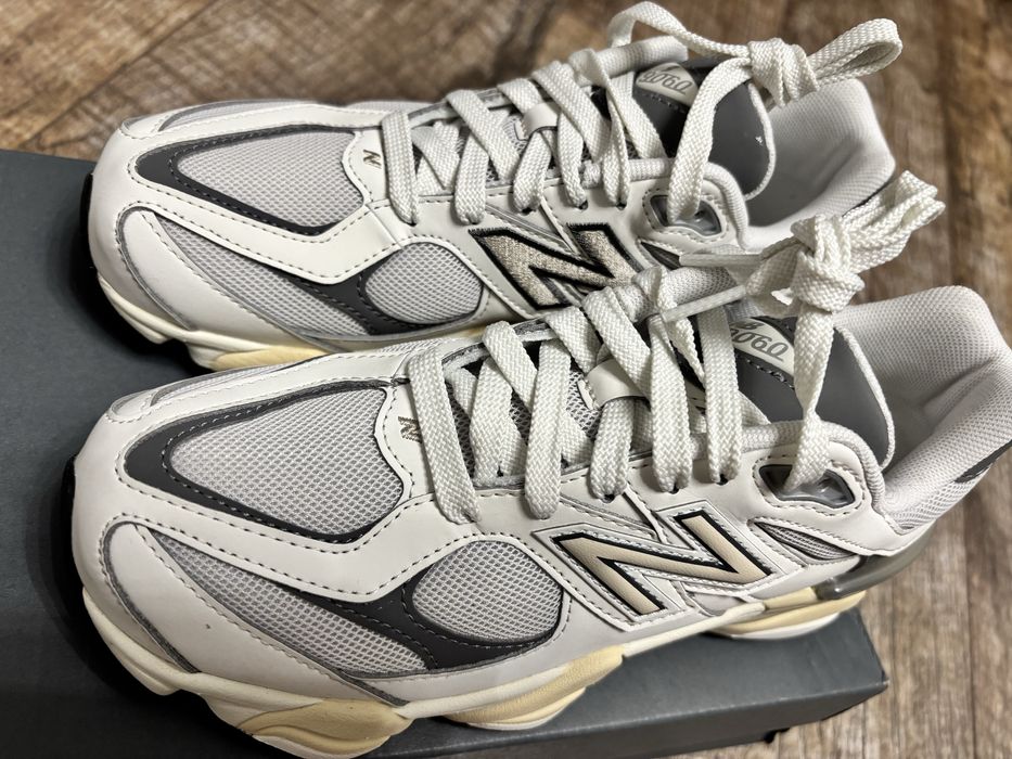 Продам кросівки new balance 9060 оригінал