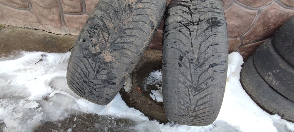 Зимова резина Йокогама 215/65 Р16