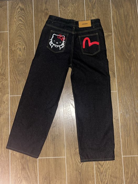 Джинсы evisu x hello kitty