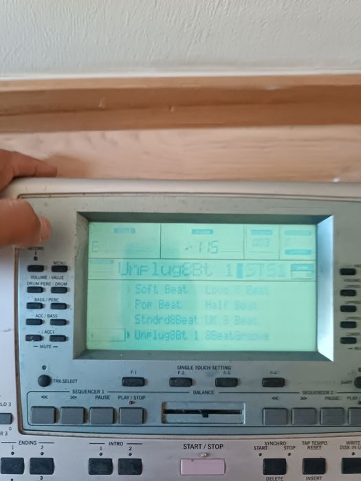 Piano (Korg-PA50)