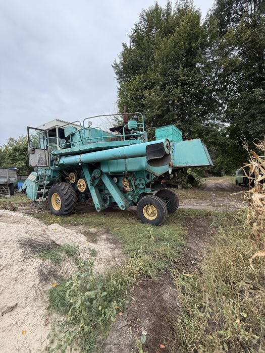 Єнісей 1200 комбайн