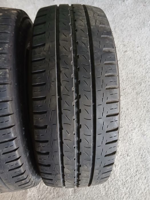 2 Pneus 215/60R16 C BFGOODRICH