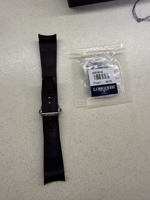 Каучуковий реминець з застібкою для Longines HydroConquest 43mm GMT