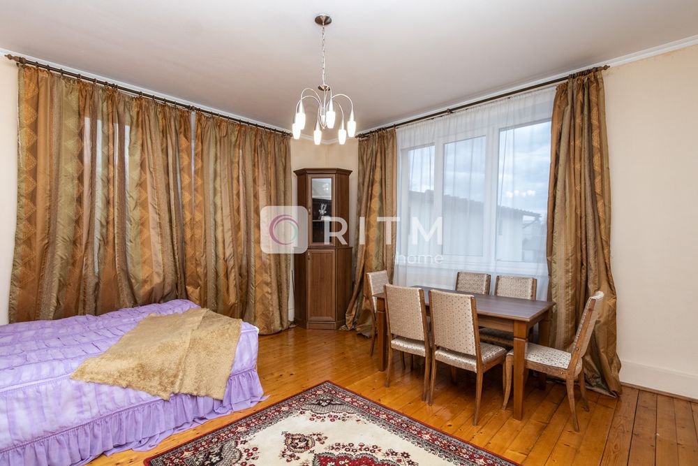 Продаж будинку Особняк Івано-Франківськ по вул.Коновальця