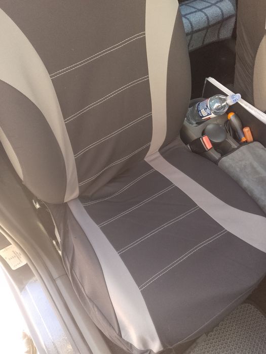 Продам чехлы бу комплект( передние и задние) универсальные .