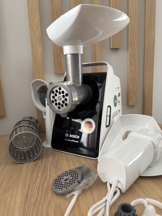 BOSCH Maszynka do mięsa 2000W