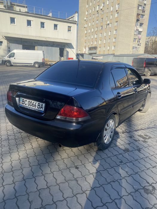 Mitsubishi Lancer 1,6 Comfort