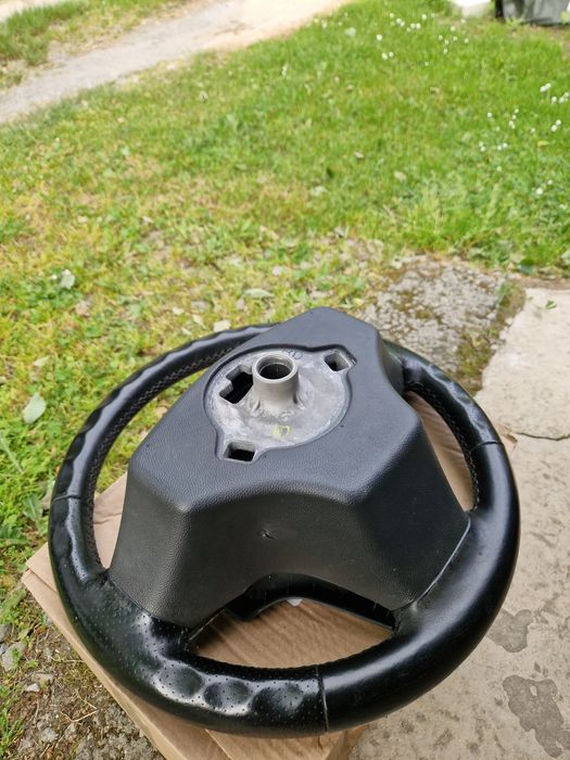 Skórzana kierownica Opel Corsa D