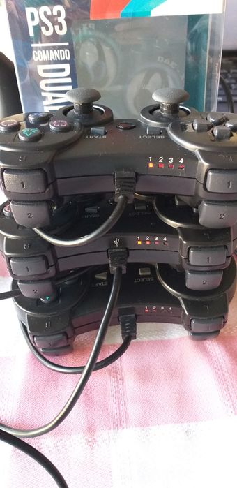 3 Comandos genéricos Dualshock com fio