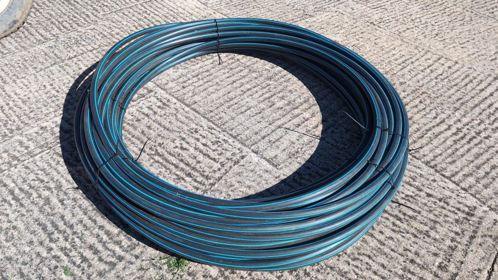 Tubo PEAD 25 PN10 novo