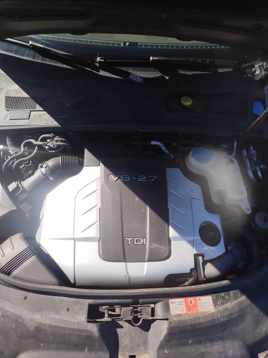 Ауді А6С6 Кватро для військових