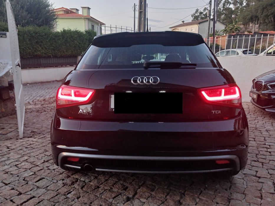 Audi A1   6 tdi  110cv     S LINE SPORTBACK