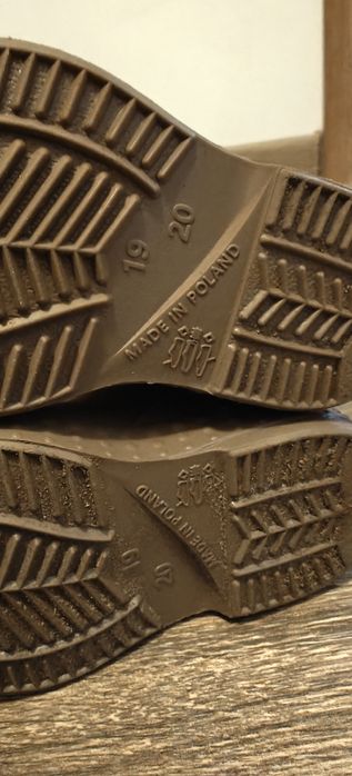 Kalosze jak nowe róż. 19/20 z ocieplaczem.