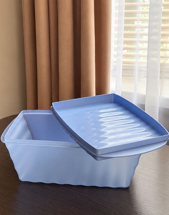 Хлібниця/контейнер для випічки Tupperware