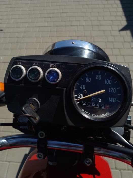 Відновлений мотоцикл мінск лідер