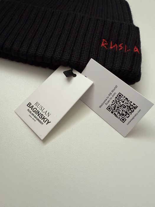 Чорна шапка від ruslan baginskiy, нова. Руслан Багінський Шапка