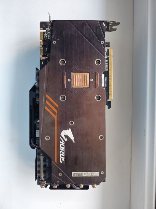 Aorus gigabyte на 11 гб