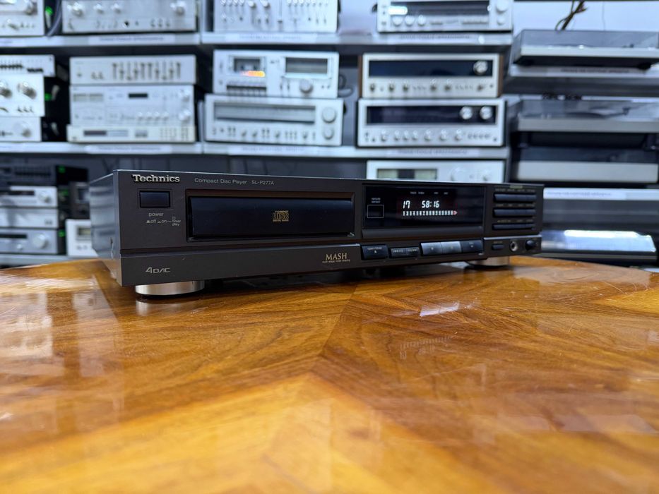 Odtwarzacz płyt CD Technics SL-P277A Audio Room