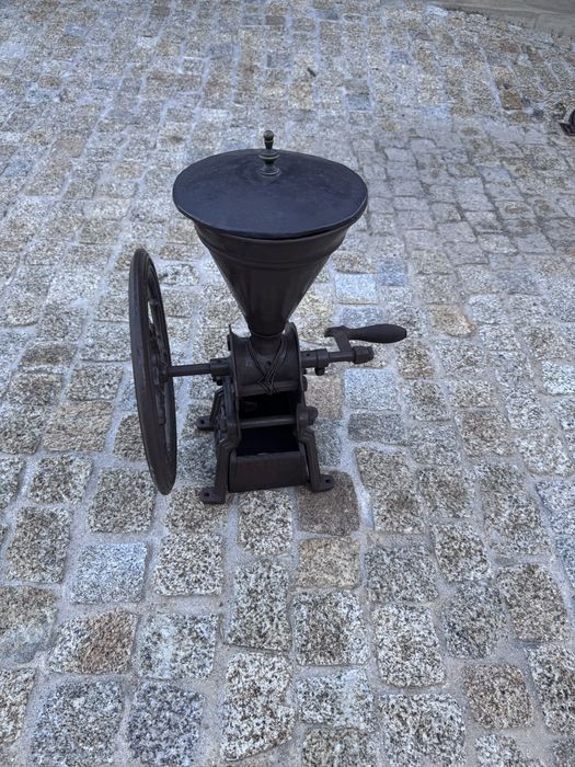 Moinho de café antigo