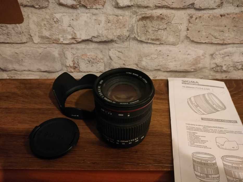 Sprzedam Obiektyw Sigma 18-200mm F3.5-6.3DC