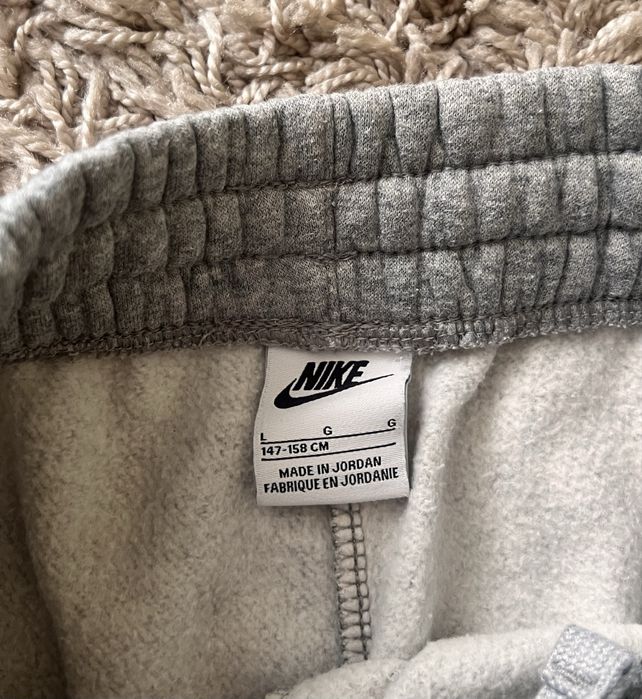 Спортивні штани на флісі Nike 147-158 розміру