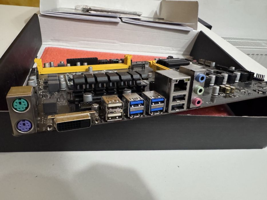 Biostar TB250-BTC Pro — Płyta Główna + Intel Pentium g5420 3.8ghz